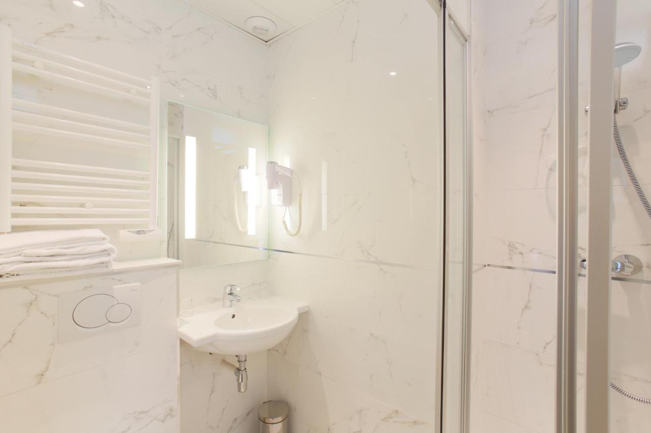Hotel Bellevue Saint-Lazare Paris Extérieur photo
